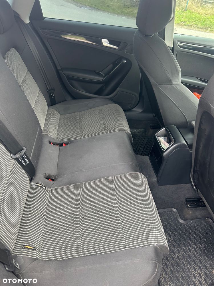 Audi A4 Avant 2.0 TDI e DPF Ambiente - 11