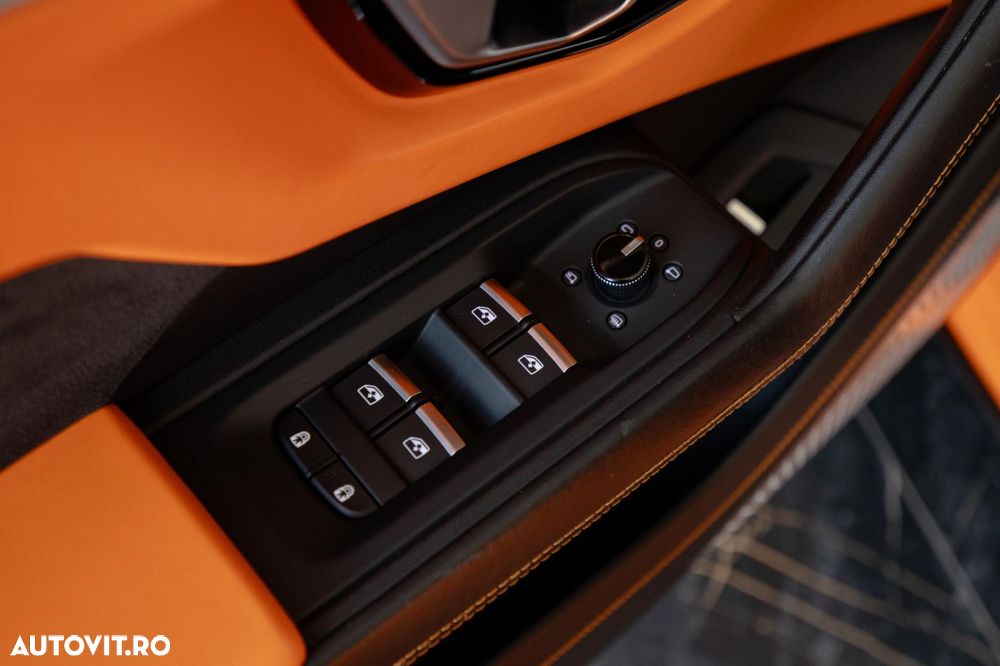 Lamborghini URUS - 34