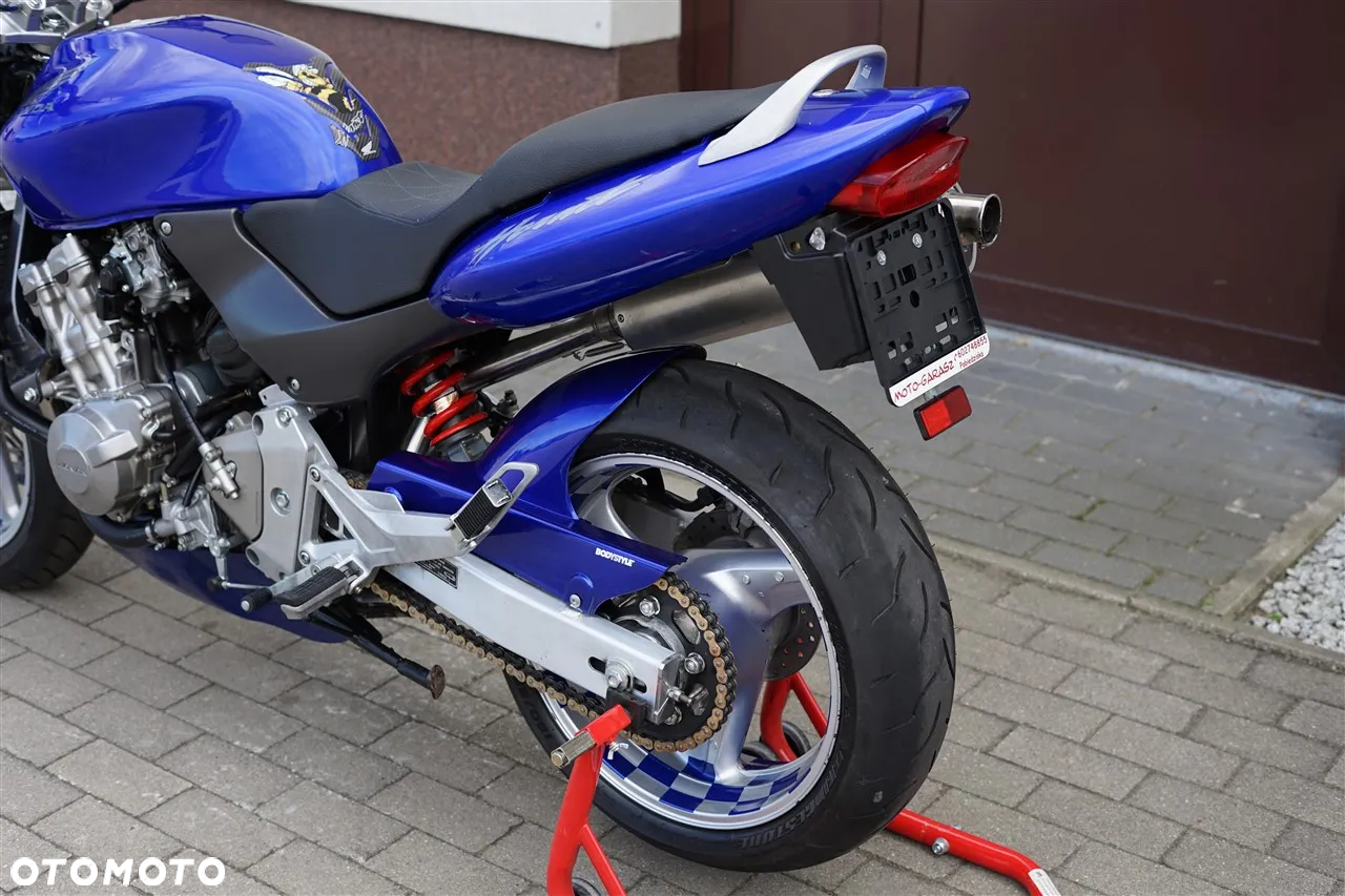 Honda CB - 23