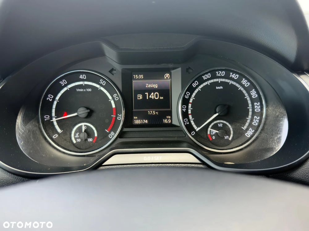 Skoda Octavia 2.0 TSI RS 230 - 24