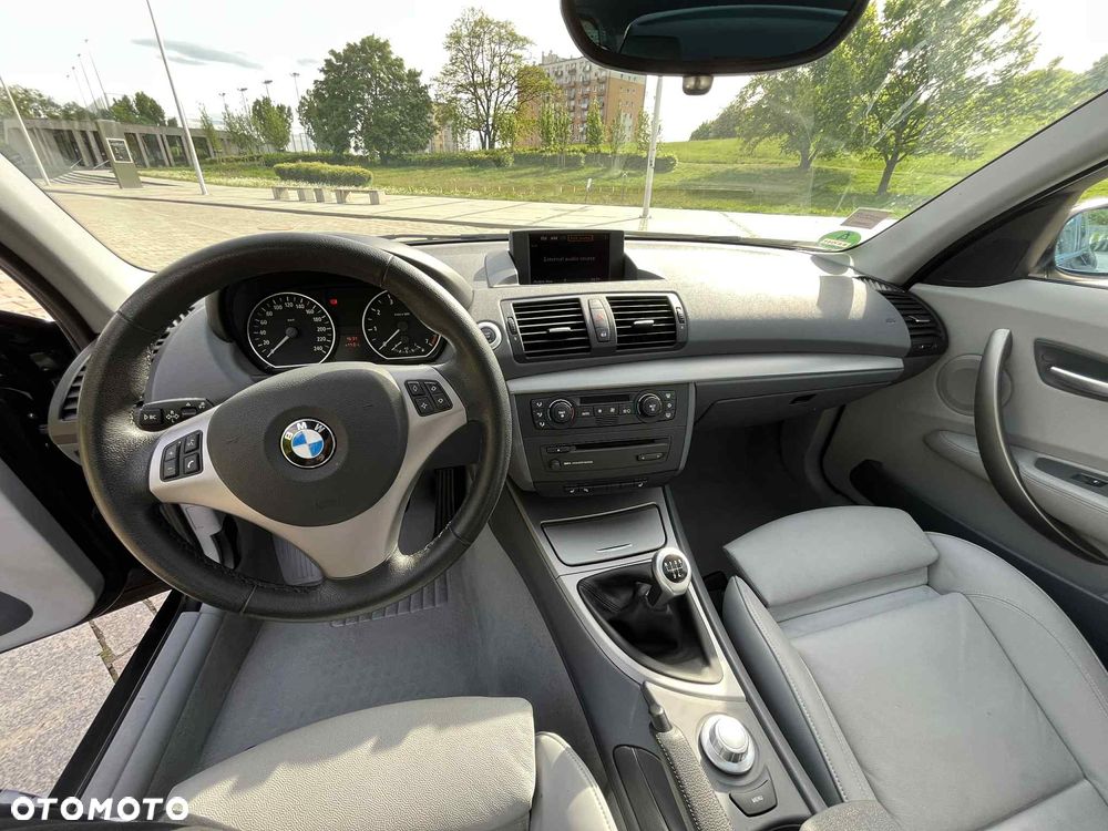 BMW Seria 1 - 11