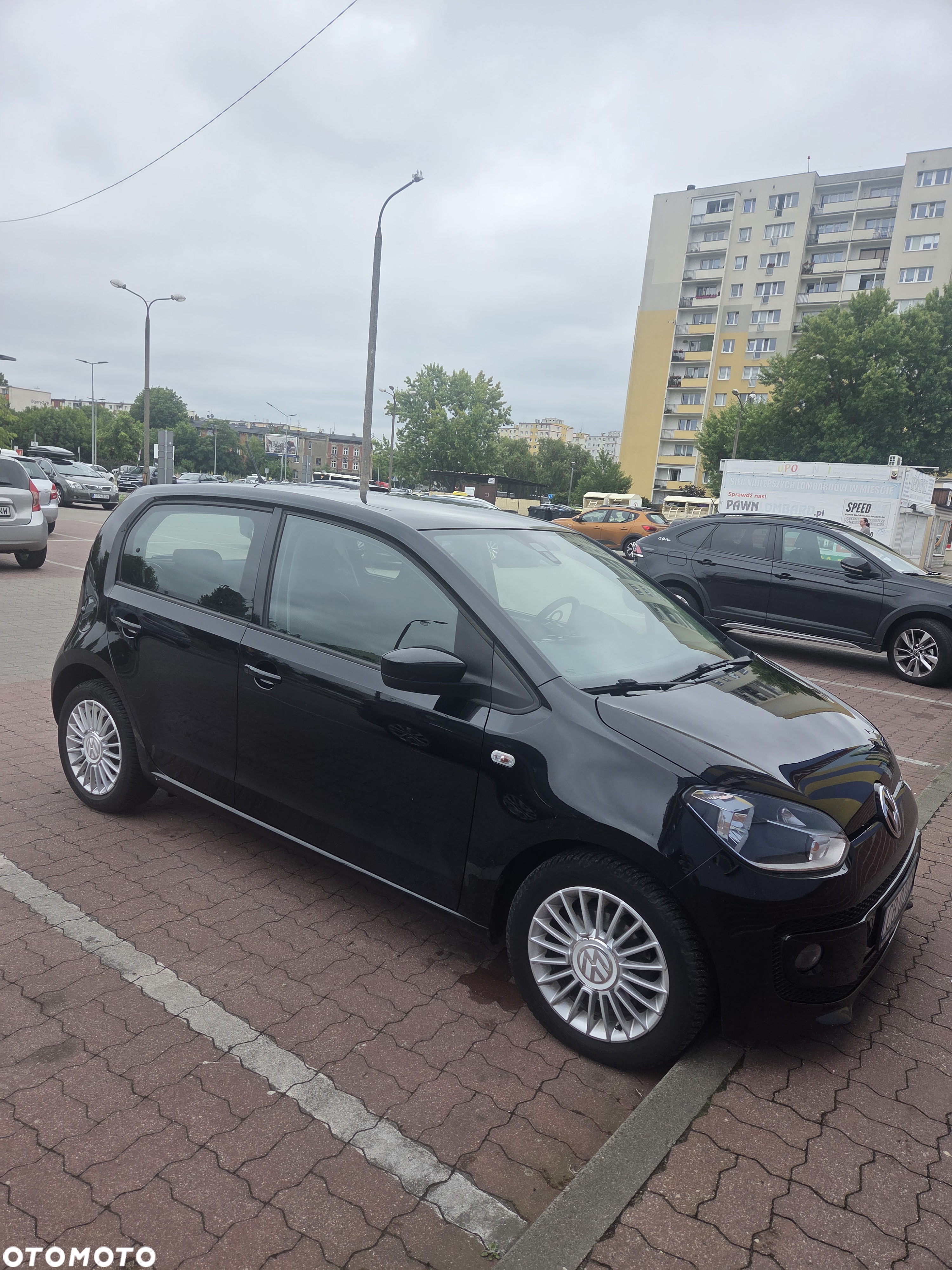 Volkswagen up! 1.0 black - 2