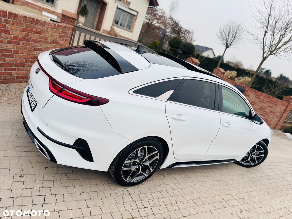 Kia ProCeed 1.5 T-GDI GT Line - 25
