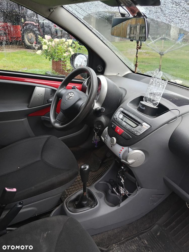Toyota Aygo - 5