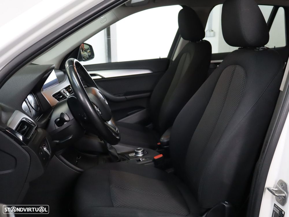 BMW X1 25 e xDrive - 10
