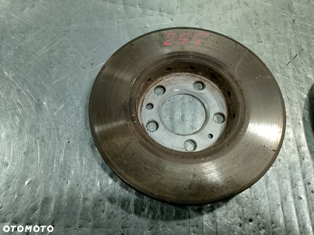 TARCZE HAMULCOWE PRZÓD SKODA OCTAVIA I 1.6 - 6