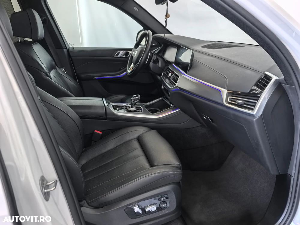 BMW X5 xDrive40i AT MHEV - 28