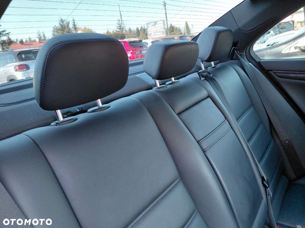 Mercedes-Benz Klasa C - 21