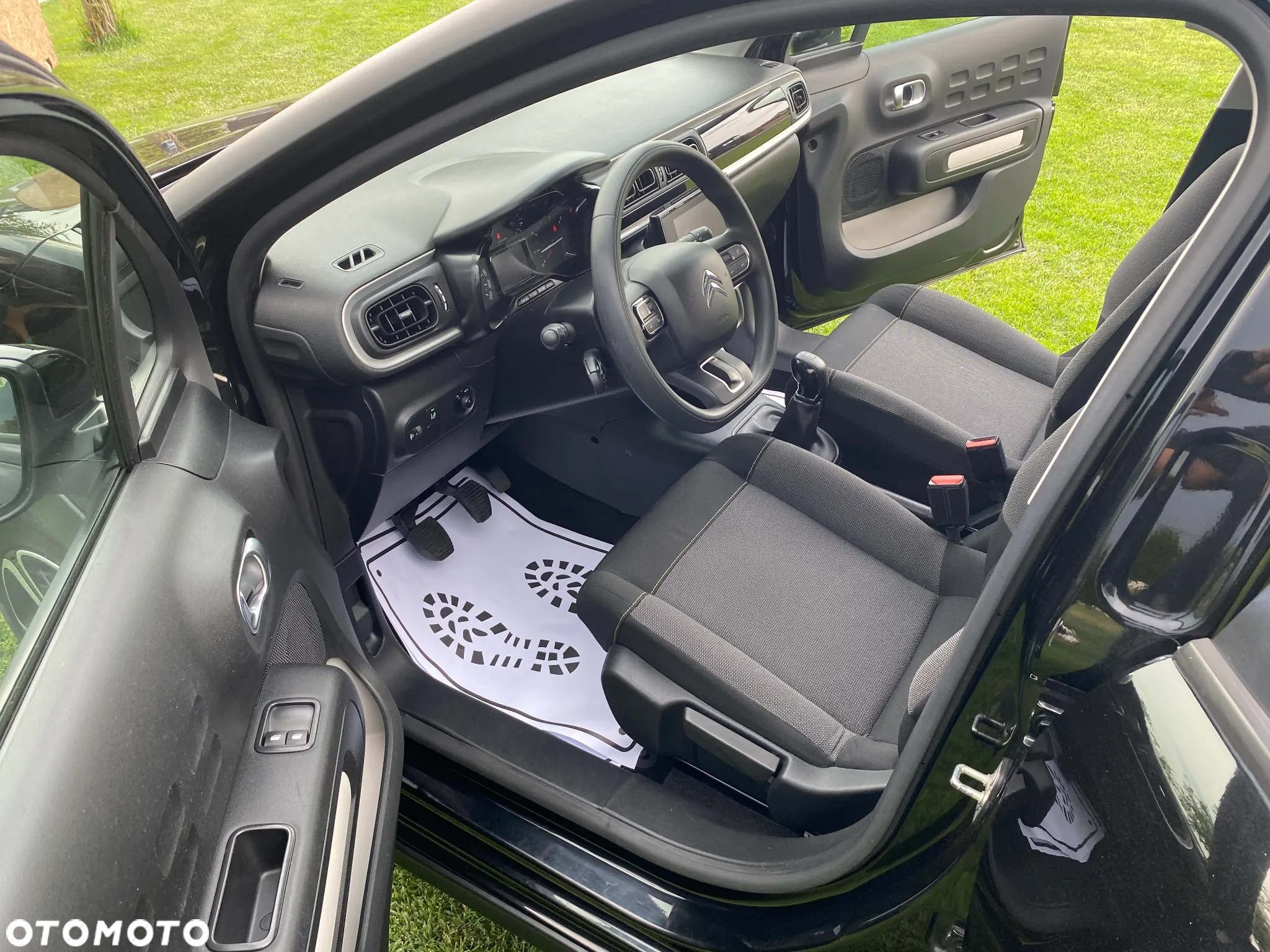 Citroën C3 1.2 PureTech GPF Shine - 30