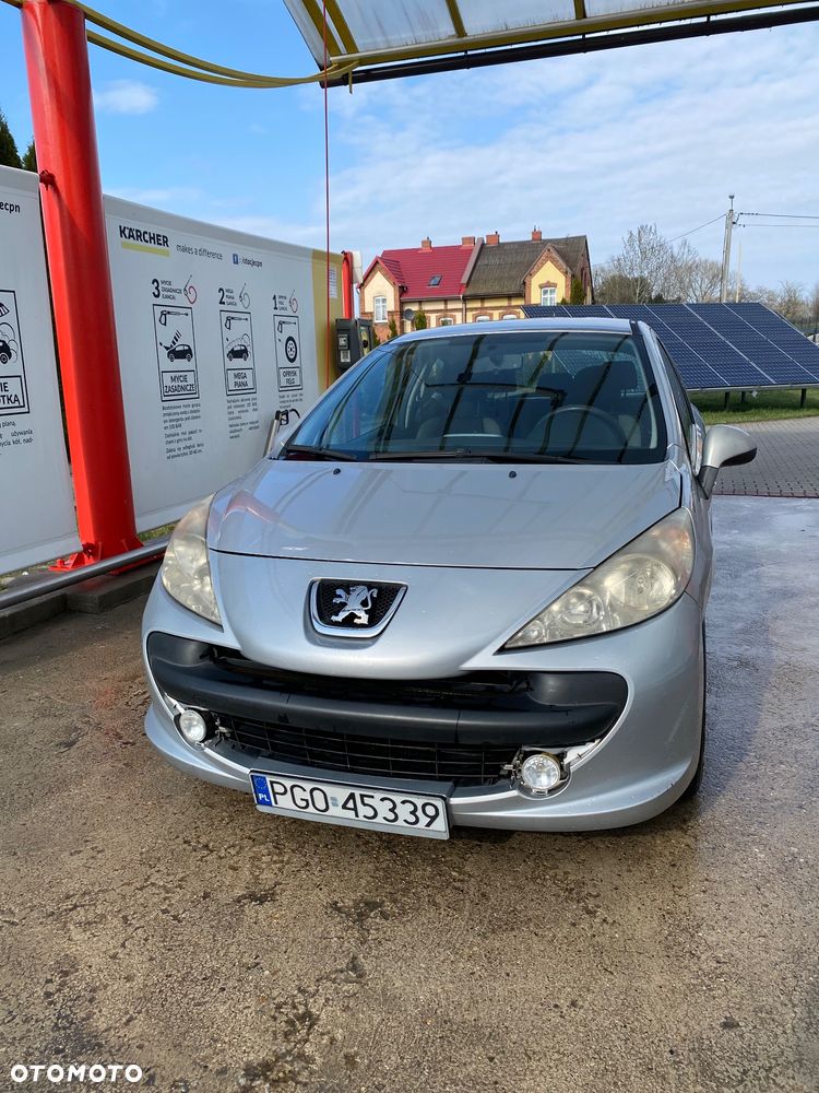 Peugeot 207 - 4