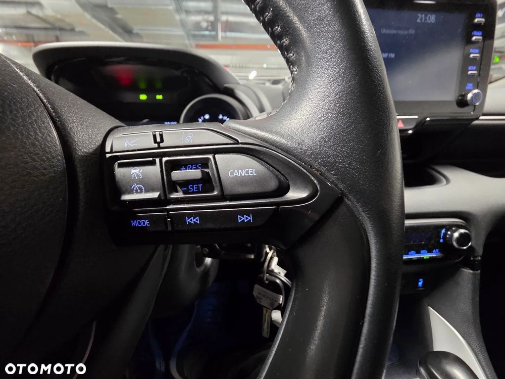 Toyota Yaris Hybrid 1.5 Comfort - 22