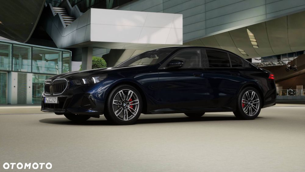 BMW Seria 5 520d xDrive mHEV M Sport - 6