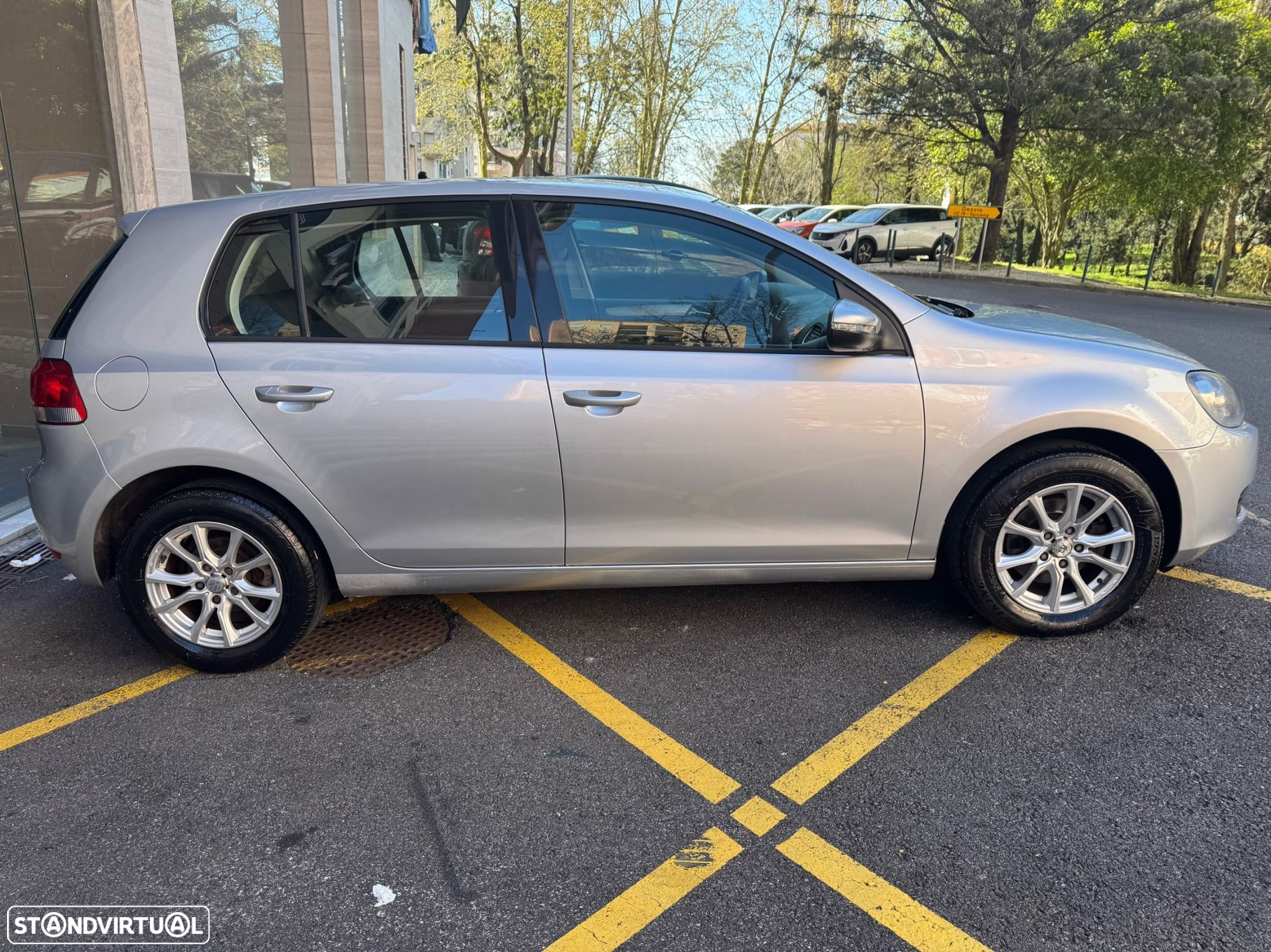 VW Golf 1.6 TDi Trendline - 4