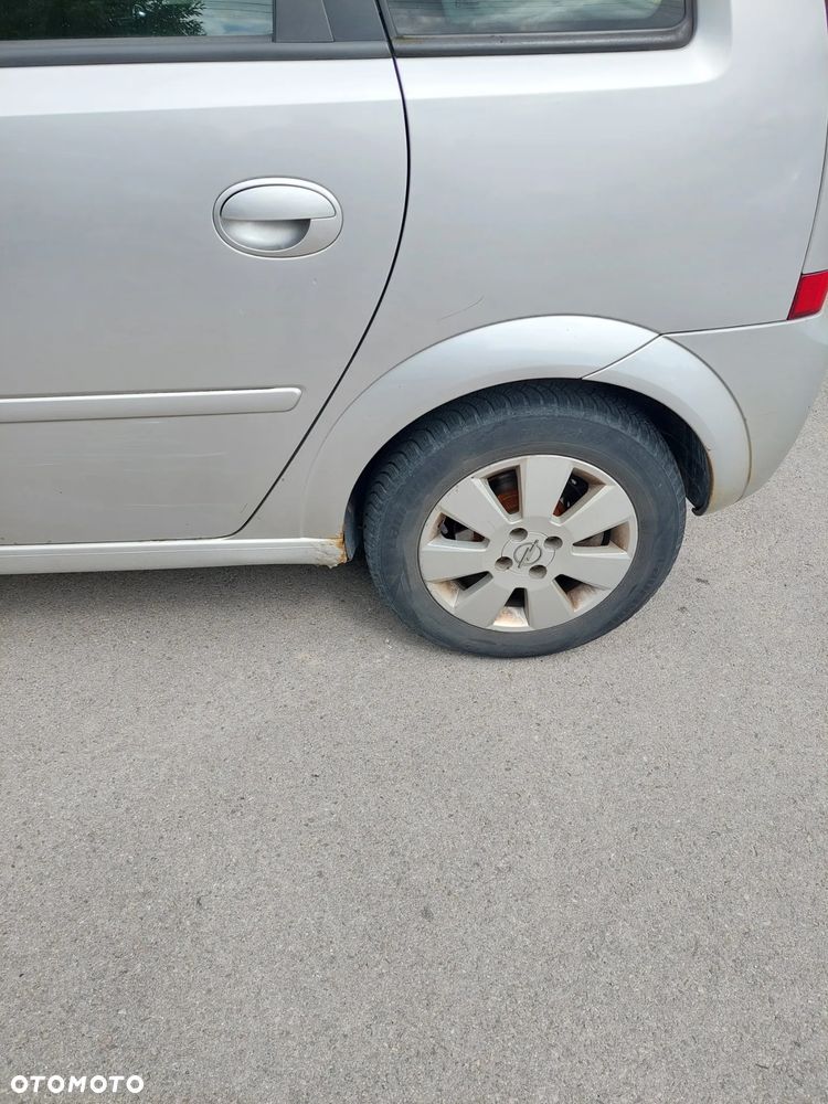 Opel Meriva 1.6 16V Cosmo - 13
