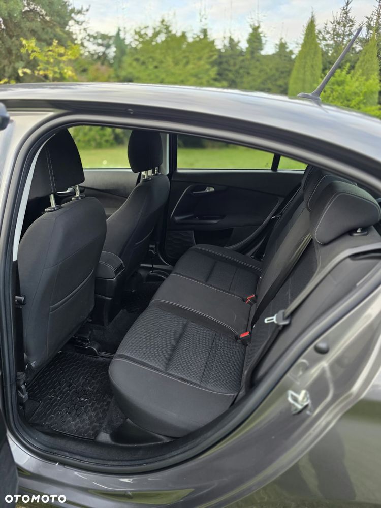 Fiat Tipo 1.4 16v Lounge EU6d - 8