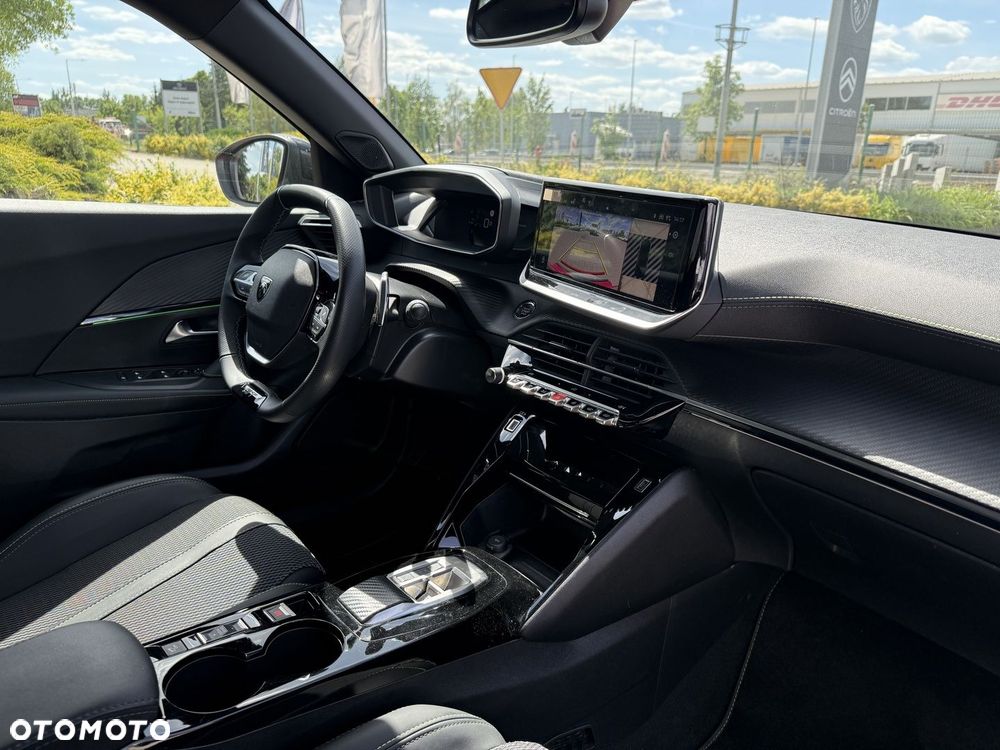 Peugeot 2008 - 17