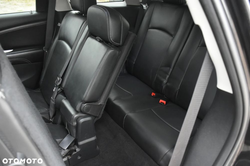 Fiat Freemont 2.0 Multijet 16V DPF Automatik Allrad Black Code - 25