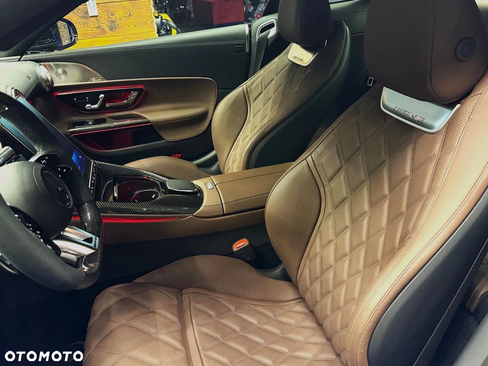 Mercedes-Benz AMG GT - 14