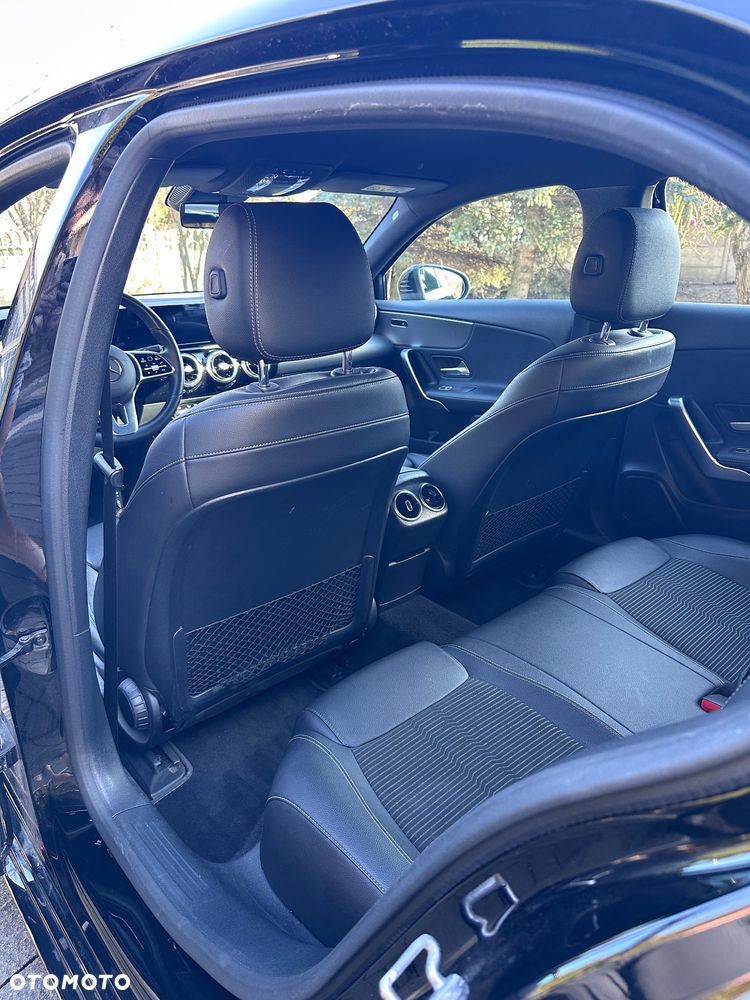 Mercedes-Benz Klasa A 180 Progressive 7G-DCT - 12