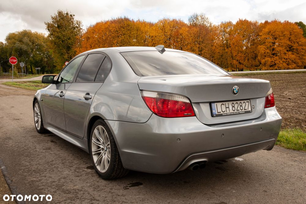 BMW Seria 5 525d - 2