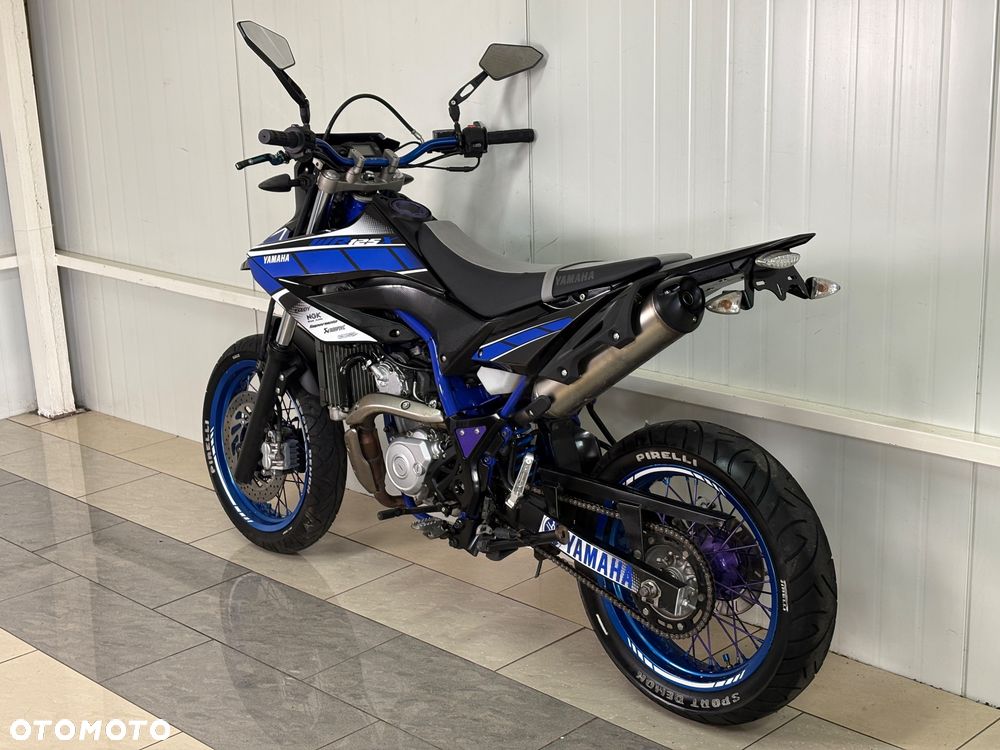 Yamaha WR - 8