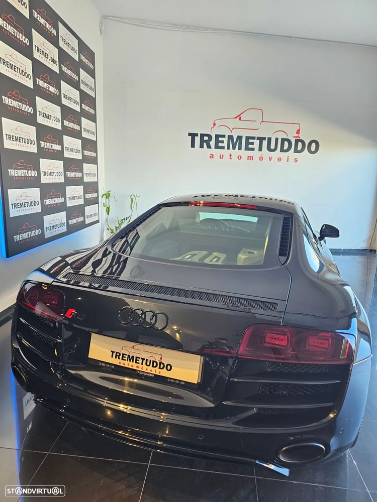 Audi R8 Coupé 4.2 FSI V8 quattro R-tronic - 12