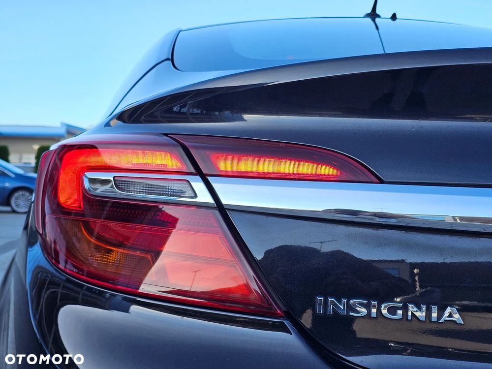 Opel Insignia 2.0 CDTI - 36