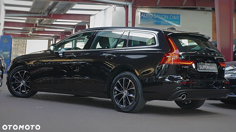 Volvo V60 D4 SCR - 8