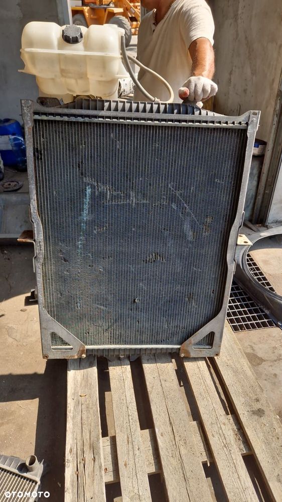 Chłodnica Volvo FH 12 - 2
