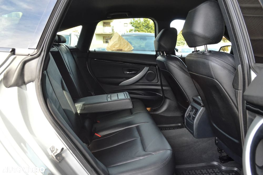 BMW Seria 3 320i Aut. M Sport - 26