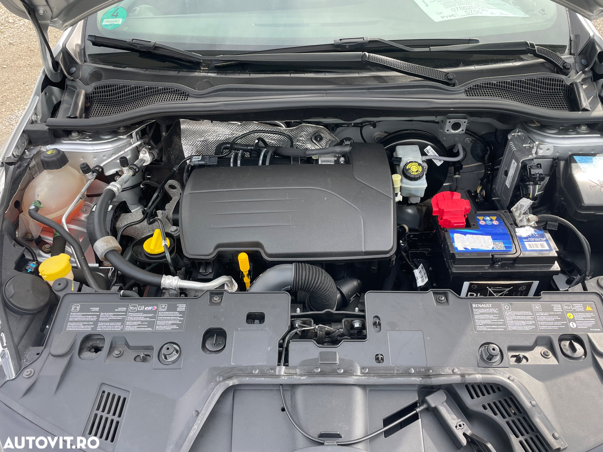 Renault Clio 1.2 16V 75 Experience - 9