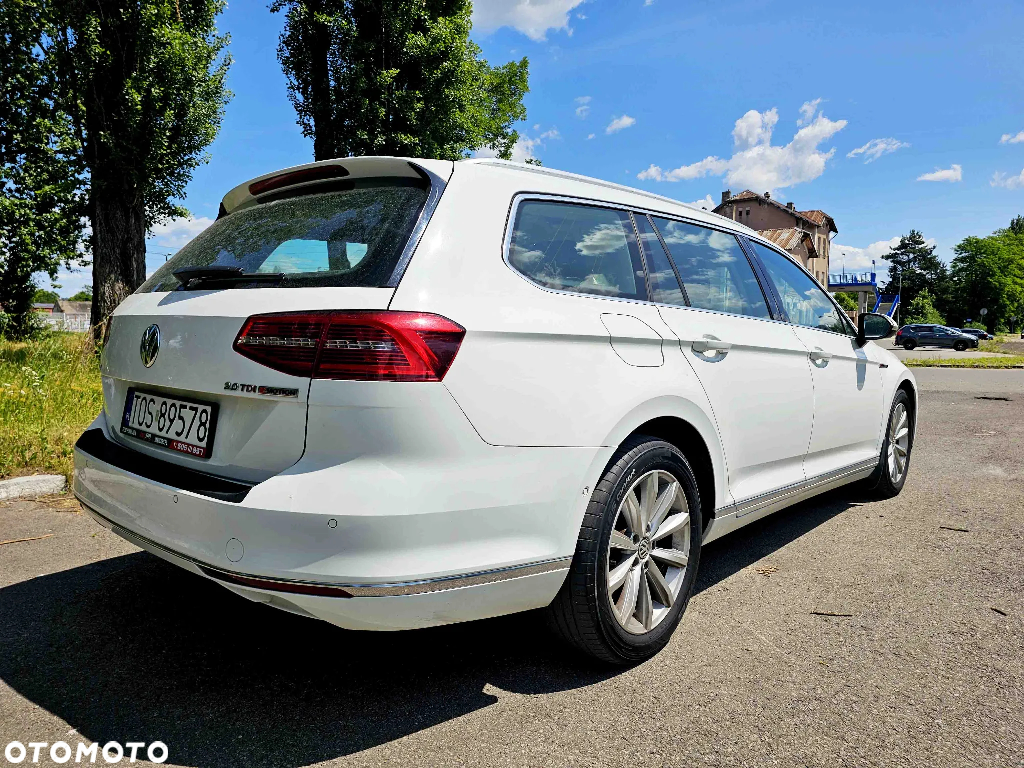 Volkswagen Passat Variant 2.0 TDI SCR 4Motion DSG Highline - 2