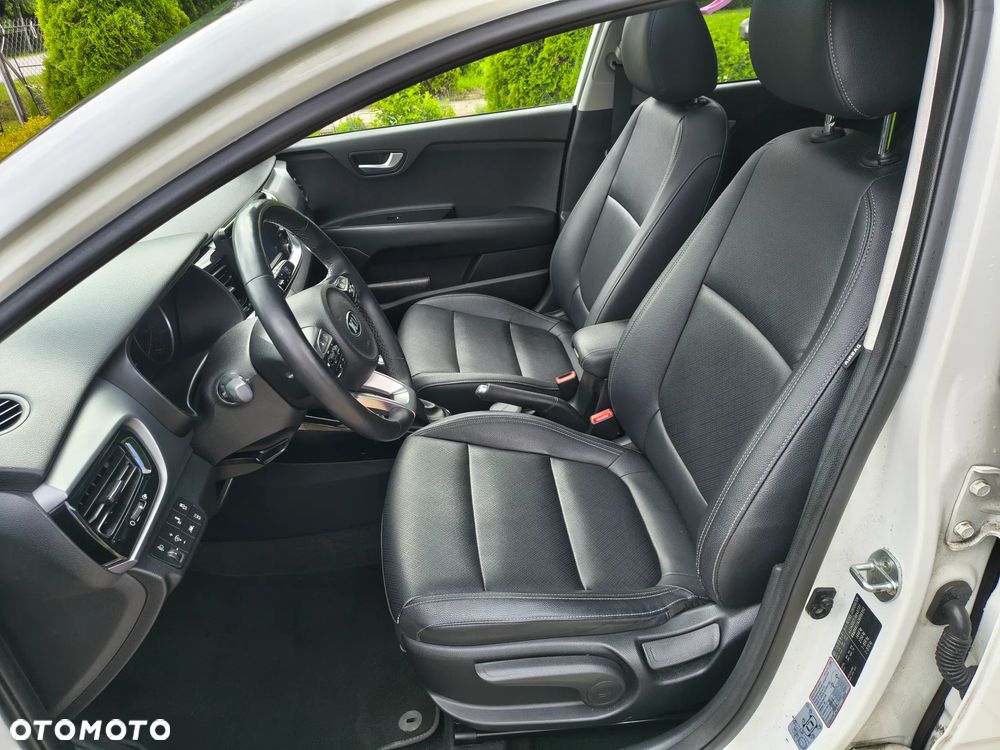 Kia Stonic 1.0 T-GDI 120 Platinum Edition - 12