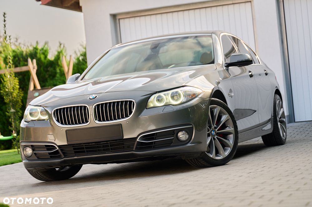 BMW Seria 5 525d xDrive Modern Line - 7