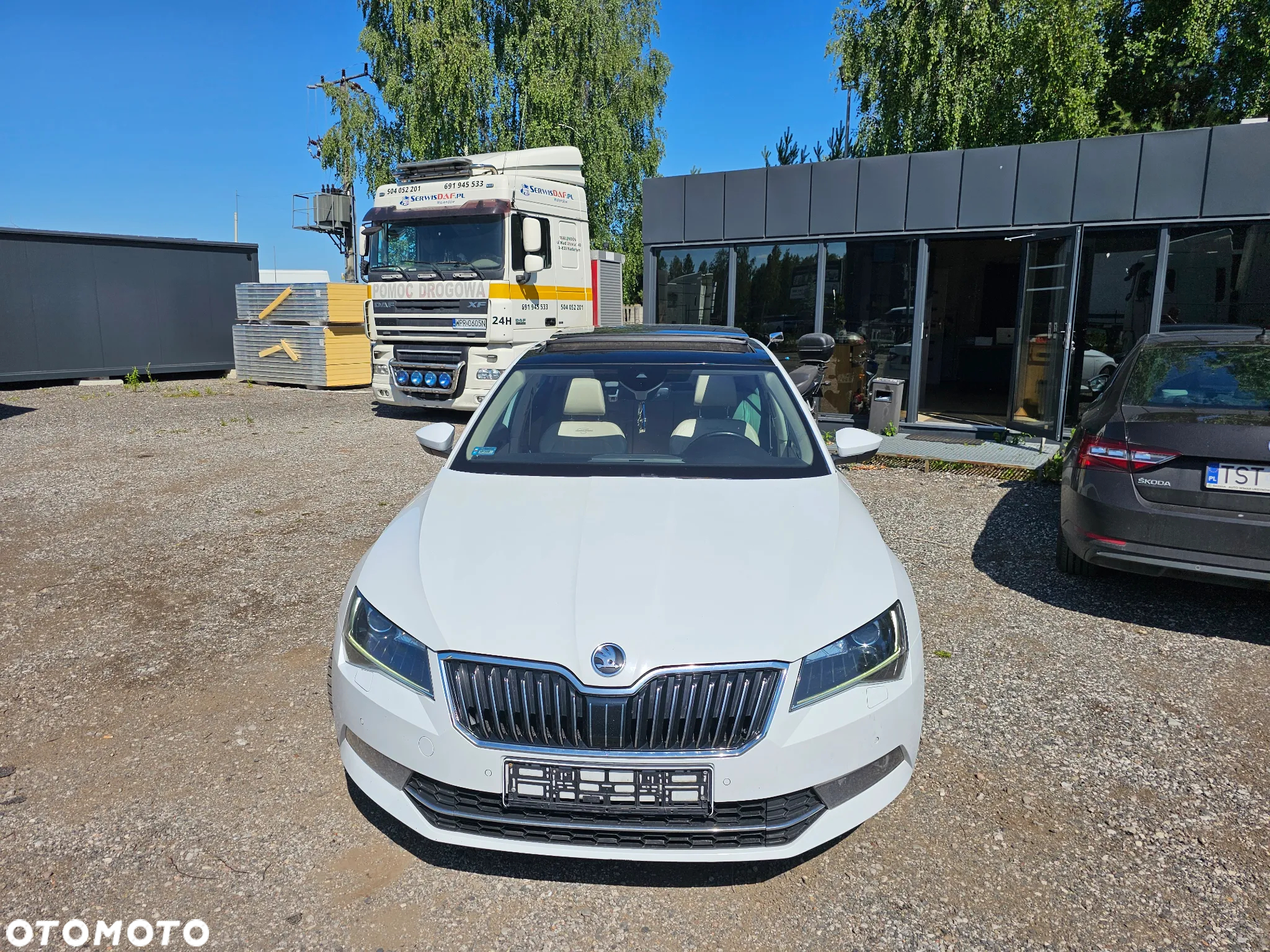 Skoda Superb 2.0 TDI L&K DSG - 2