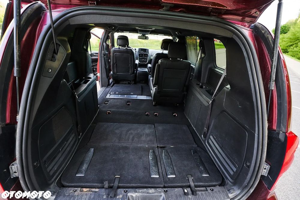 Dodge Grand Caravan - 39