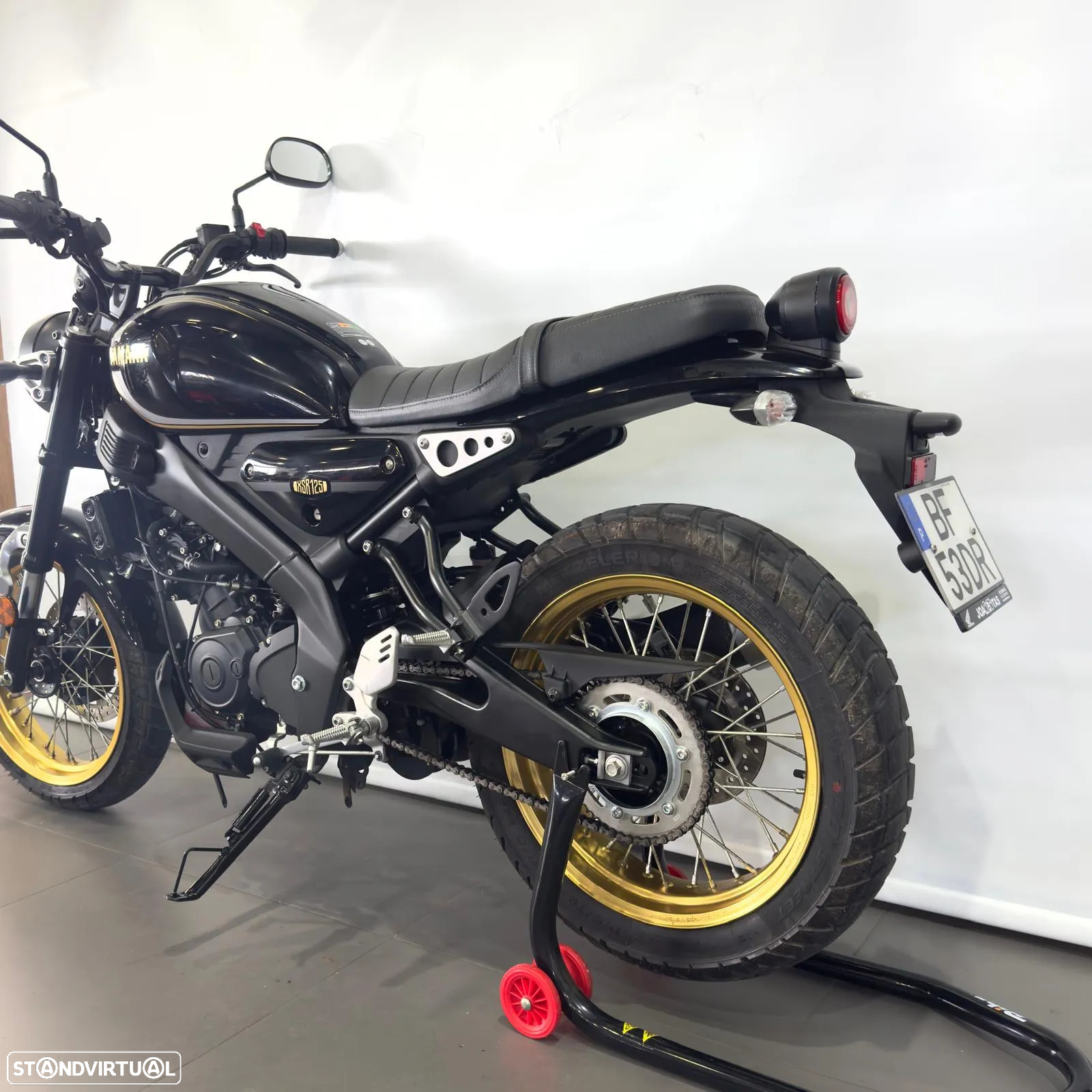 Yamaha XSR 125 Legacy - 5