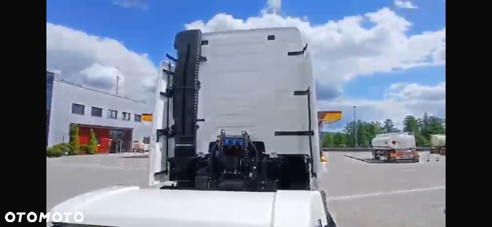 Volvo FH 500 XL - 9