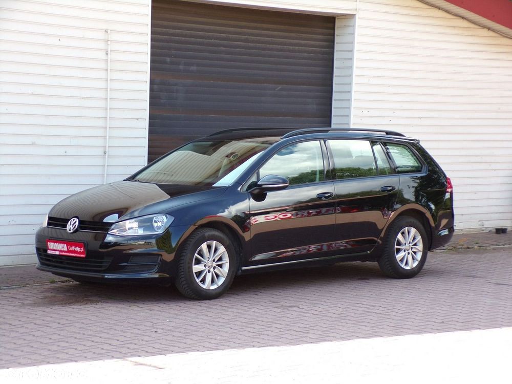 Volkswagen Golf - 8
