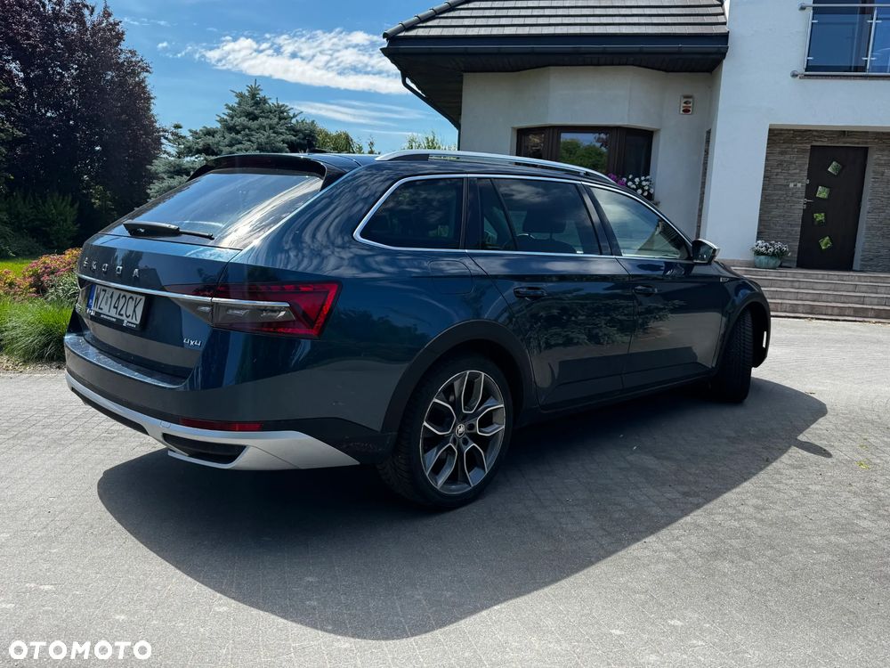 Skoda Superb 2.0 TDI SCR 4x4 Scout DSG - 3