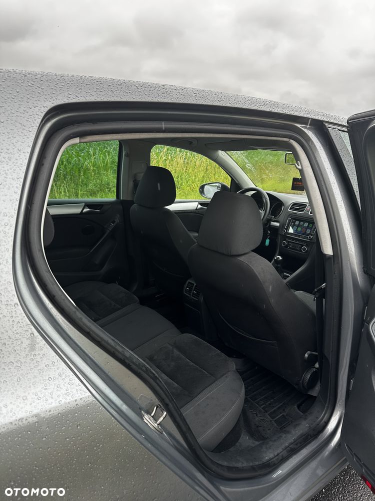 Volkswagen Golf 2.0 TDI Comfortline - 15