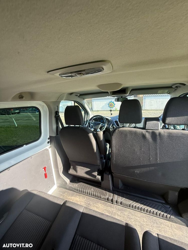 Ford Transit custom 8+1 - 17