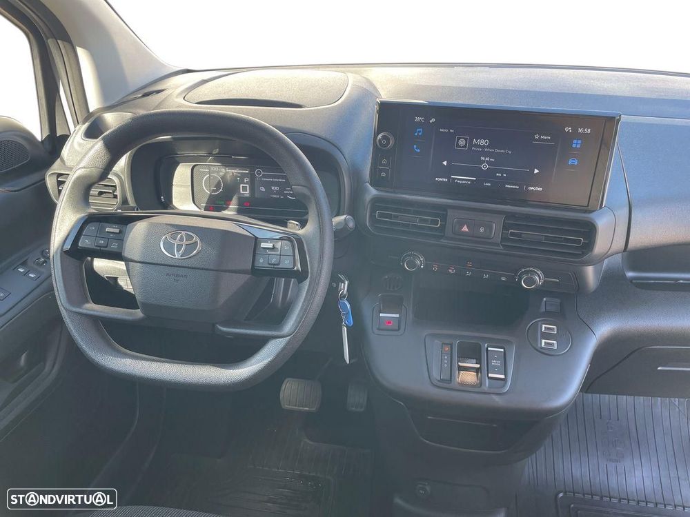 Toyota Proace - 7