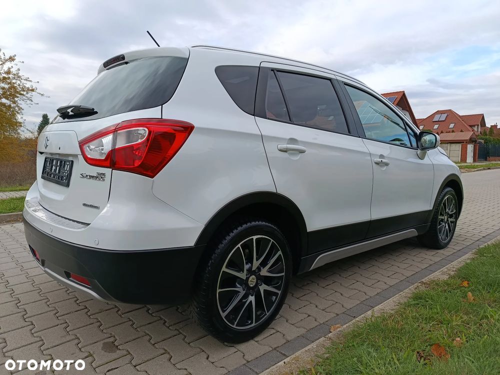 Suzuki SX4 S-Cross 1.6 VVT CVT 4x4 limited - 33