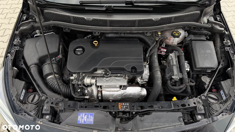 Opel Astra 1.4 Turbo Innovation - 41