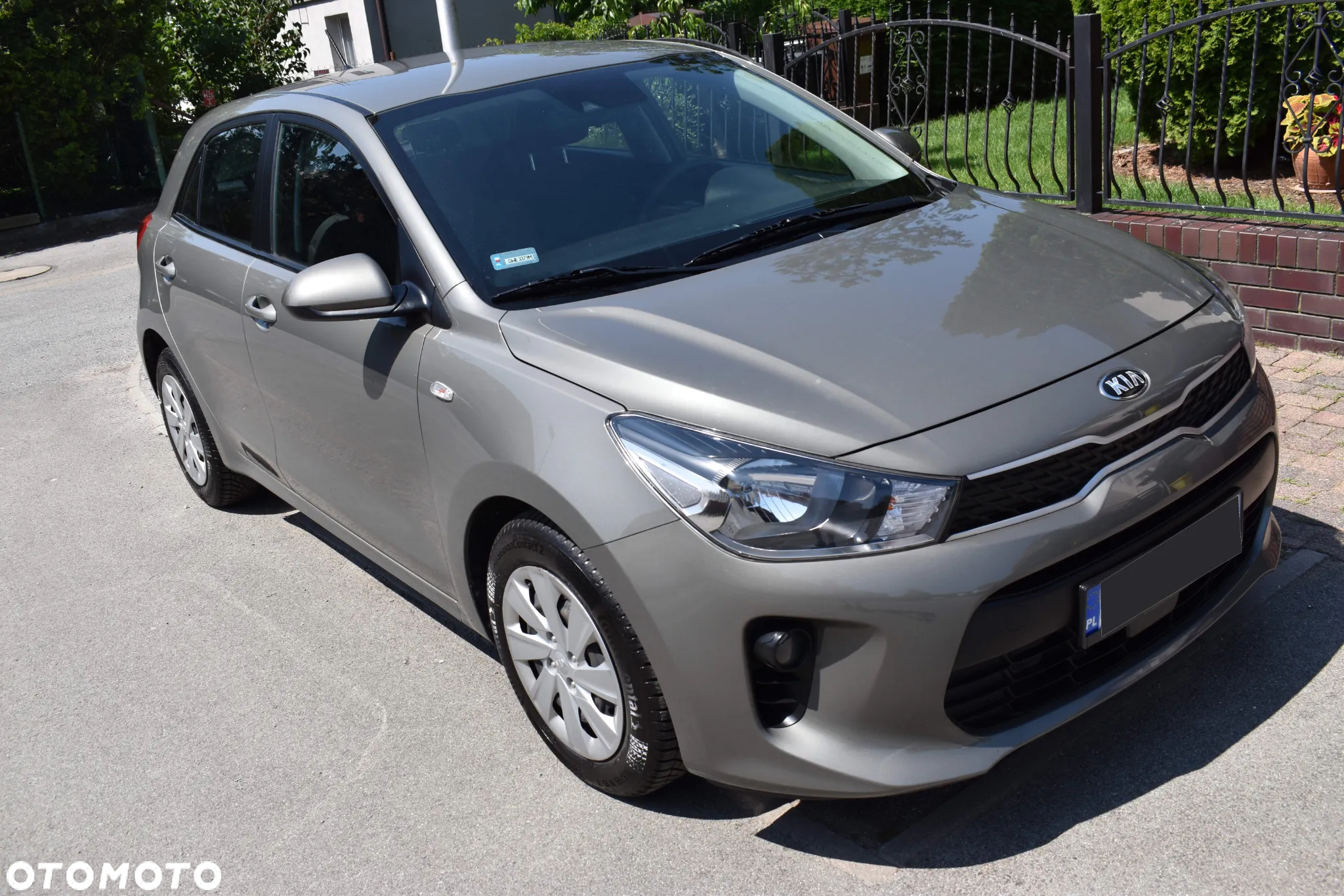 Kia Rio 1.2 L - 14
