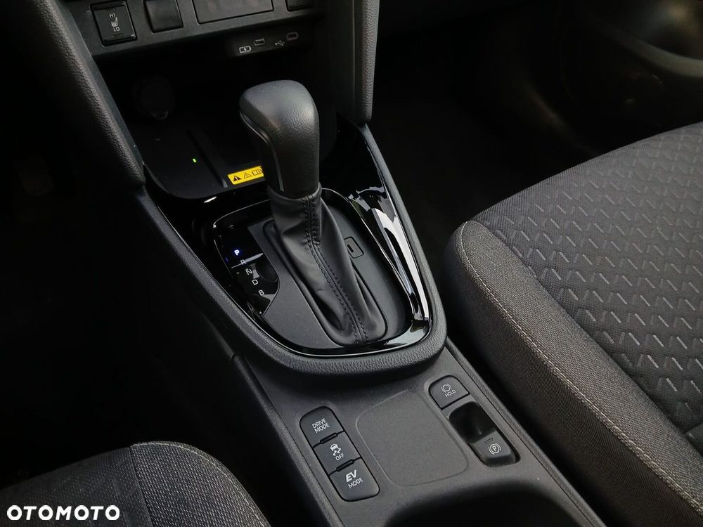 Toyota Yaris Cross Hybrid 1.5 Style - 21