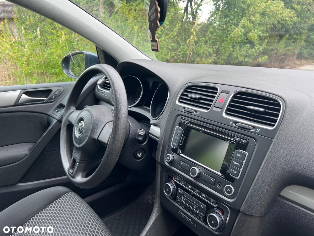 Volkswagen Golf - 12