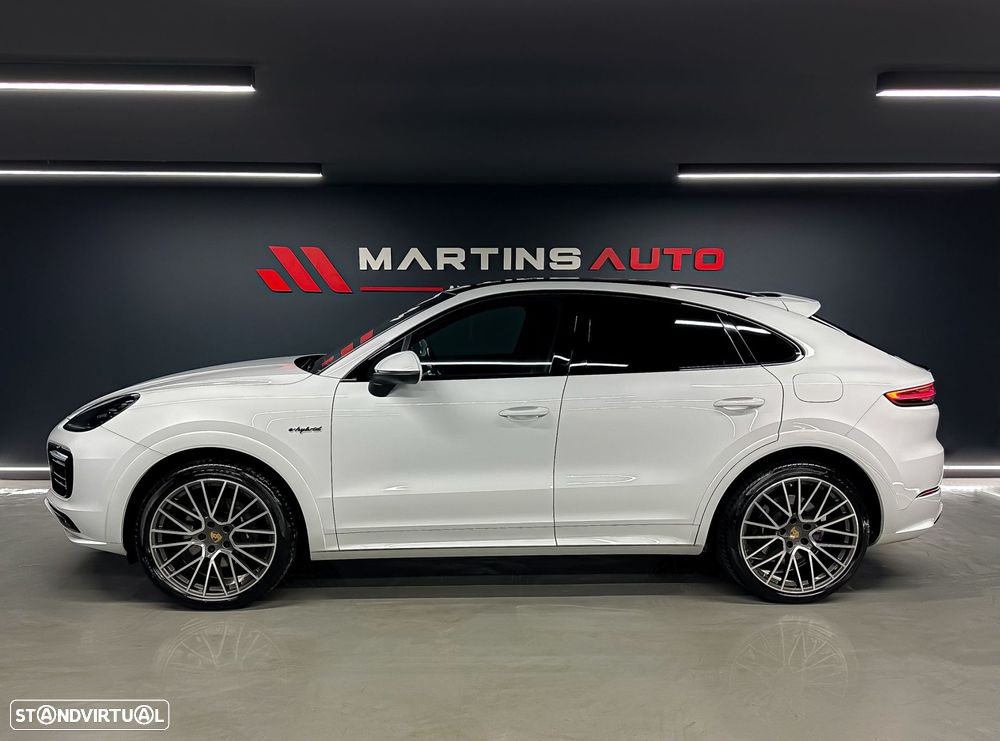 Porsche Cayenne Coupé E-Hybrid - 6