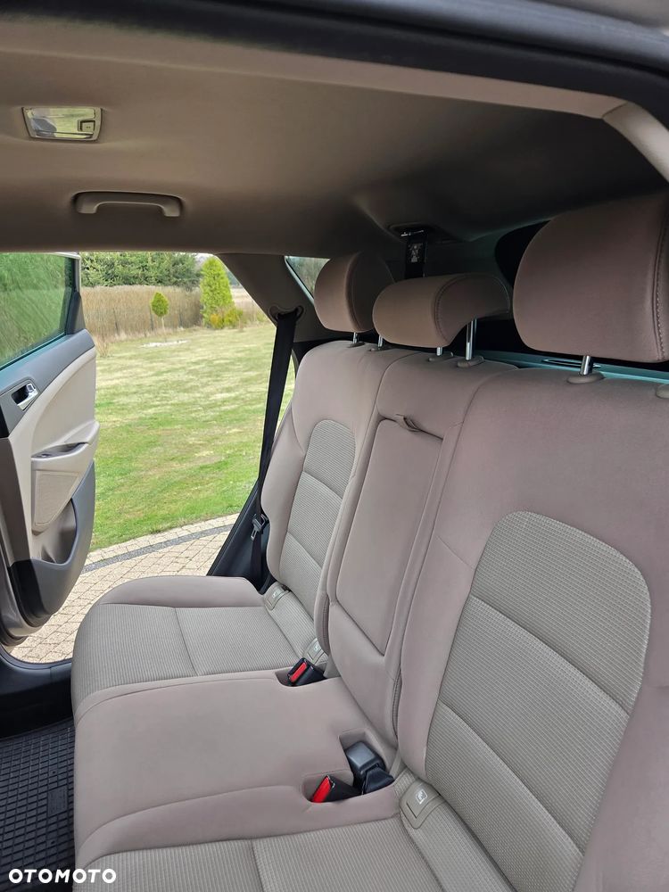 Hyundai Tucson 1.7 CRDI BlueDrive Style 2WD - 13